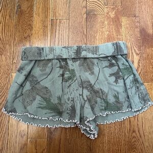 Urban Outfitters Green Leaf Print Pajama Shorts